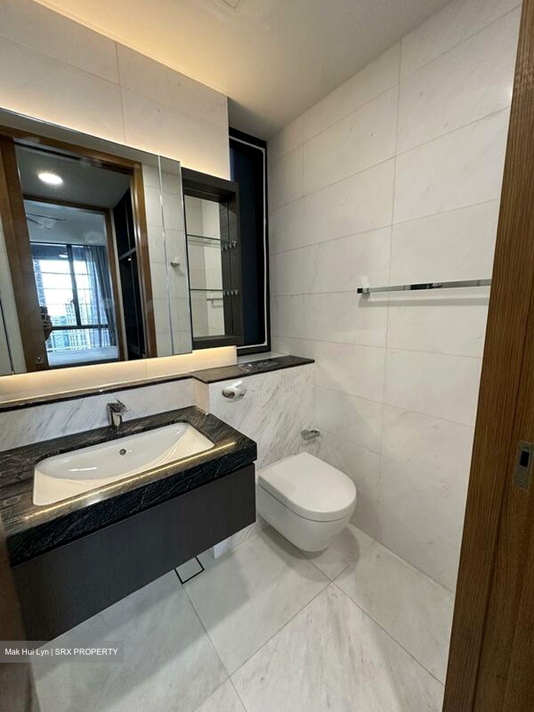 Straits View (D1), Condominium #498226831